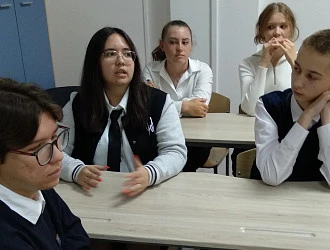 В Гимназии ТюмГУ прошел интерактивный урок, посвященный Дню солидарности в борьбе с терроризмом